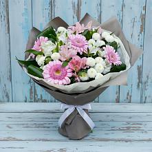 Букет цветов из:  Герберы, Альстромерии и Хризантемы #REPLACE_PRED# Левокумке