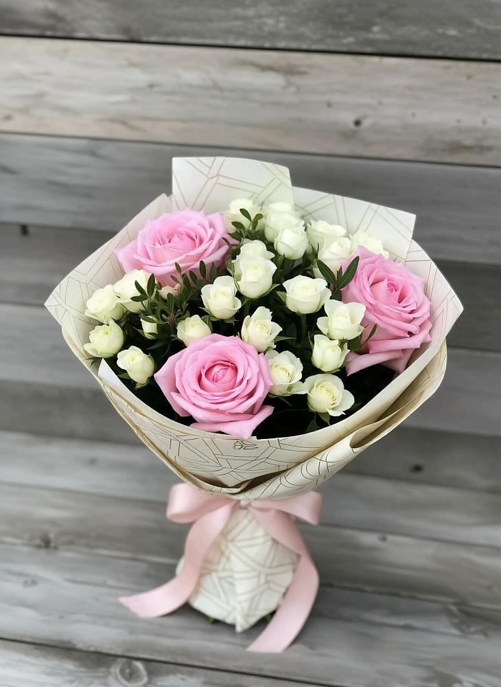 Букет цветов из: Розы в Левокумке