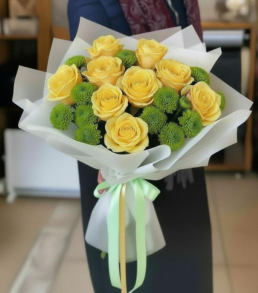 Букет цветов из: Хризантемы и Розы в Левокумке