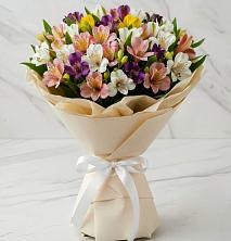 Букет цветов из:  Альстромерии в Левокумке
