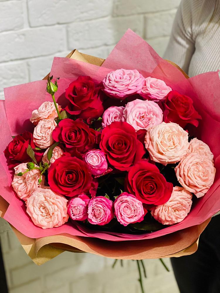 Букет цветов из: Розы в Левокумке