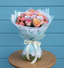 Букет цветов из:  Хризантемы и Розы #REPLACE_PRED# Левокумке