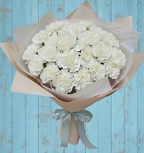 Букет цветов из:  Гвоздики в Левокумке