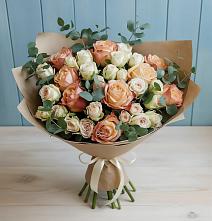 Букет цветов из:  Альстромерии и Розы в Левокумке